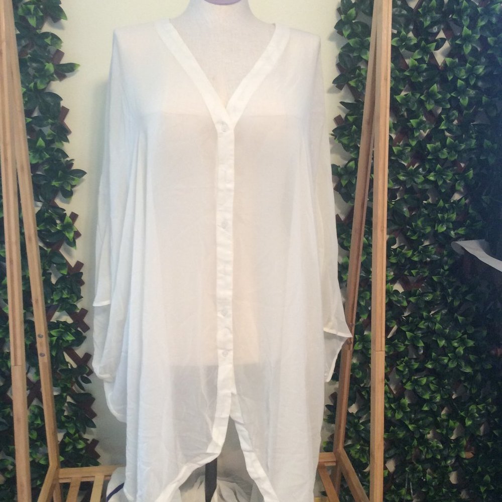 Lucky and Blessed White Shirt Sz L NWT